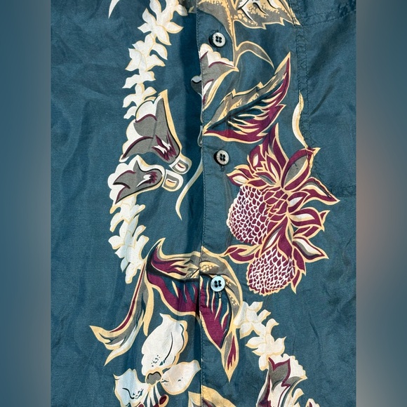 Vintage Hilo Hattie 100% silk button up Hawaiian shirt size XL - Picture 5 of 9